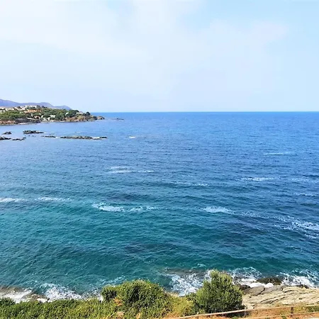 Con Vistas Al Mar, Se Admiten Mascotas Y Aparcamiento En - Es-170-15 *